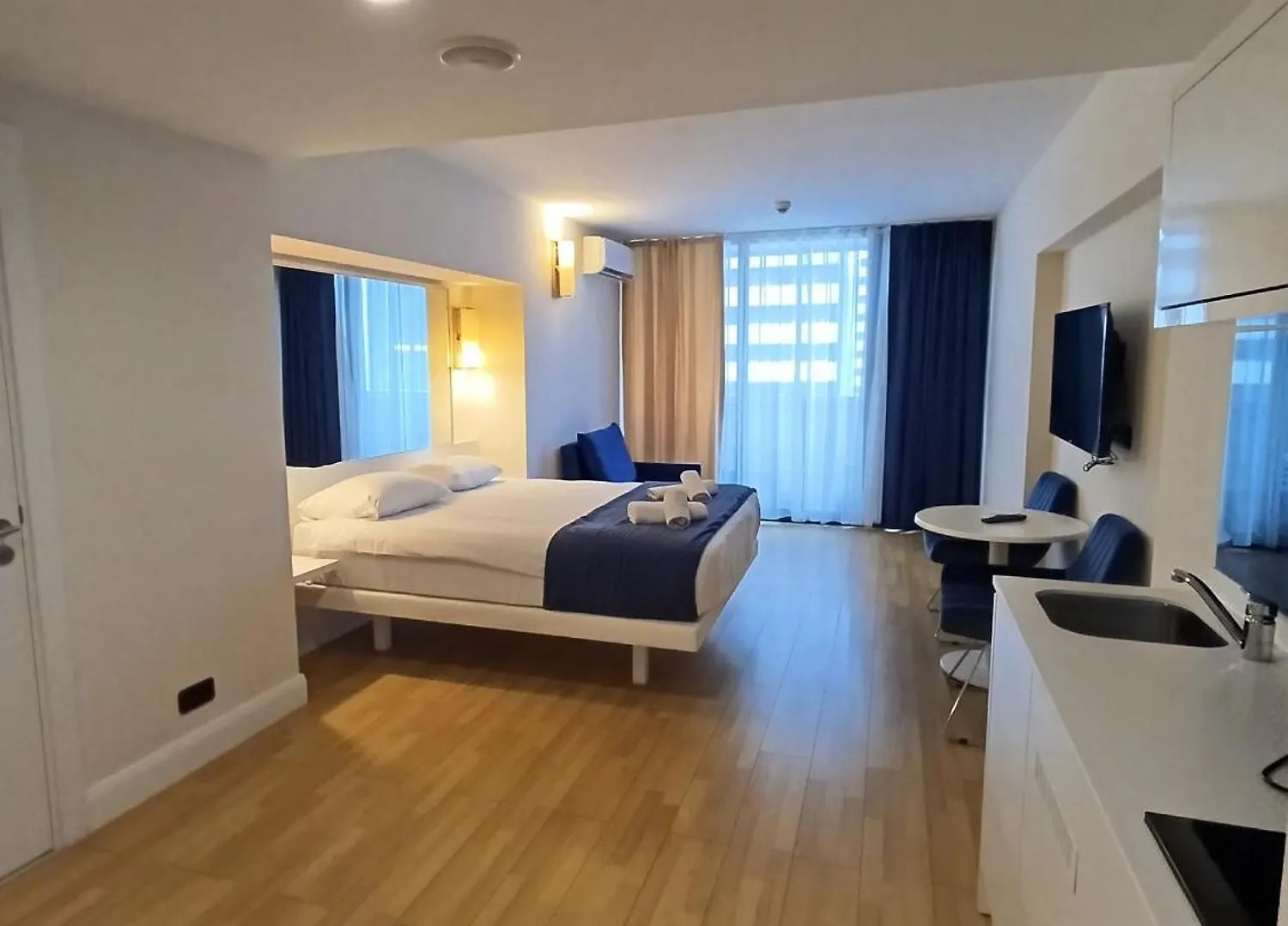 Orbi Sea View Apartments Batumi
